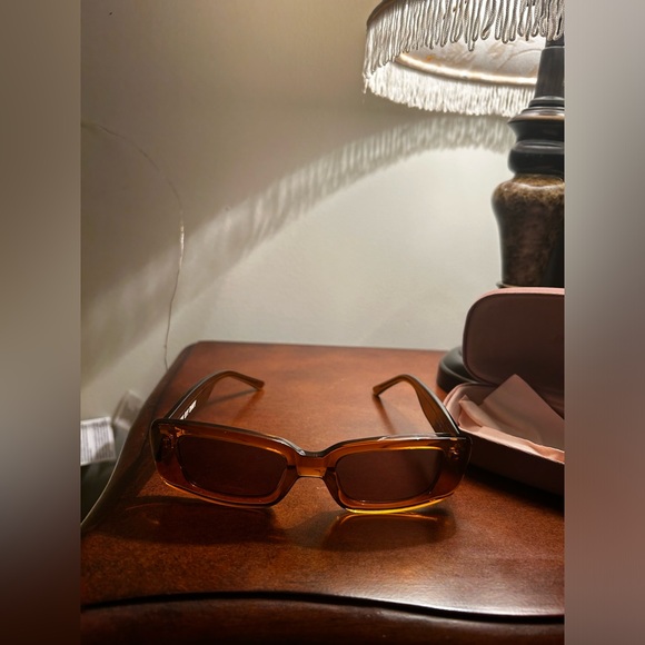 “Preston” Sunglasses DMY BY DMY Orange-Brown | OS - Picture 3 of 5